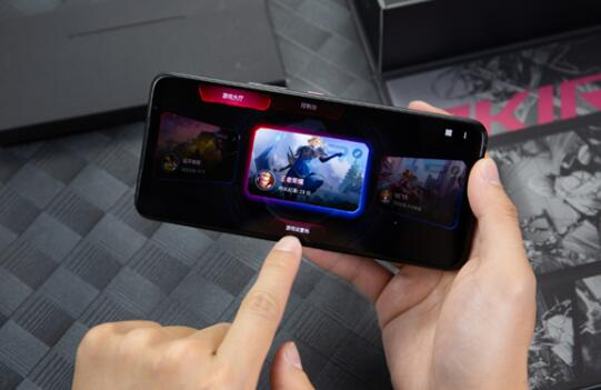 微信赚钱一天500是真的吗？揭秘真正靠谱的赚钱方法，不得不知！