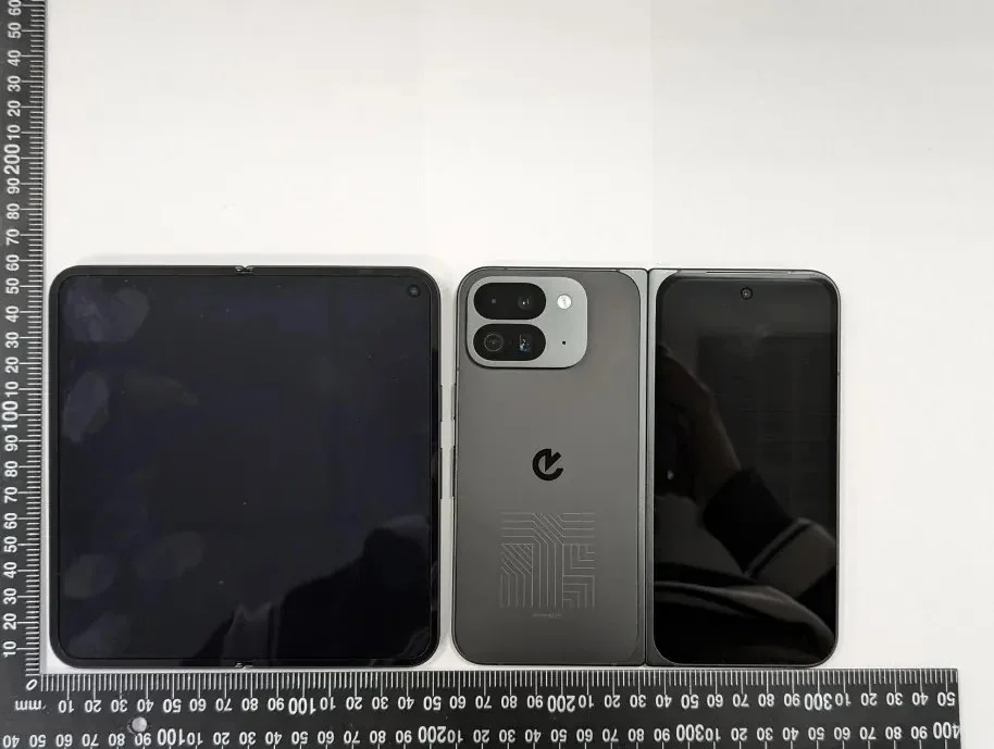 Pixel 9 Pro Fold 真曝光，内外屏对比上代有什么差别