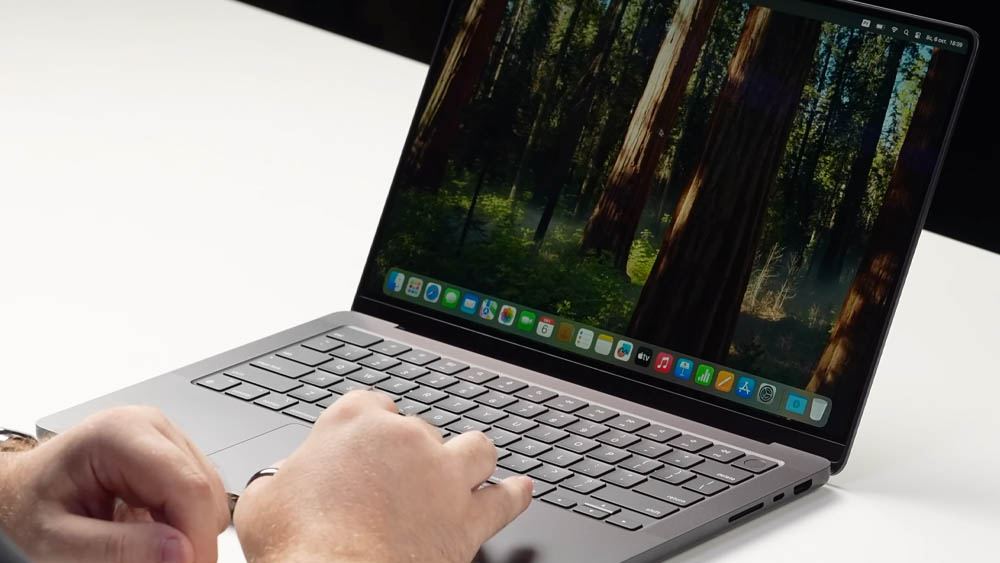 M4 MacBook Pro 开箱 跑分 Geekbench