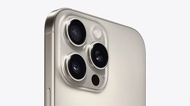 iPhone 17 Pro 设计曝光 传将放弃钛金属改为铝合金