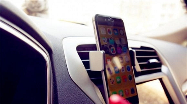 iPhone发烫怎么办？手机温度过高、快速降温技巧
